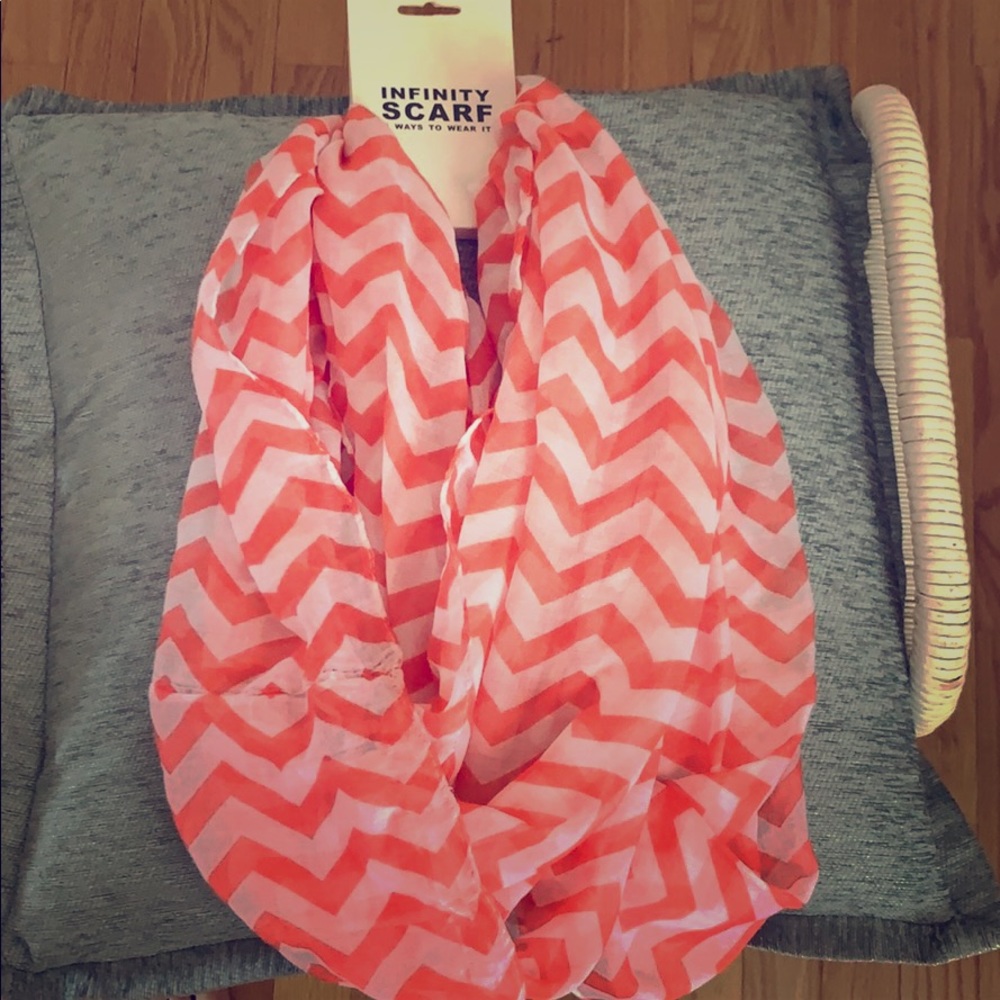 Infinity scarf
